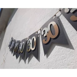 Super schöne Girlande zum 30. Geburtstag in Gold und Schwarz! Wimpelkette Dekoration Papierdeko