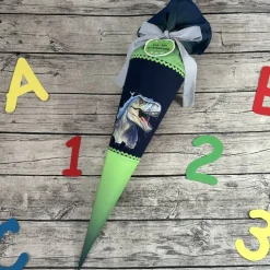 supercoole Schultüte Zuckertüte in blau-grün mit Dino T-rex Motiv