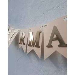 Superschöne Girlande zur Konfirmation.  In Beige und Gold in angesagtem Boho Style