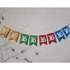 Sweet Sixteen! Endlich 16! Super schöne Girlande zum 16. Geburtstag.