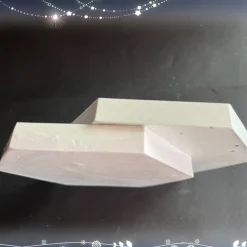 Tablett  aus Raysin