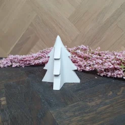 Tannenbaum aus Keraflott gegossen, Dekoration