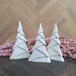 Tannenbaum aus Keraflott, Dekoration