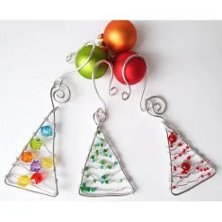 Tannenbaum mit Perlen Christbaumschmuck