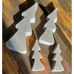 Tannenbäume aus Beton im 4er Set, weihnachtliche Dekoration