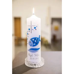 Taufkerze Fisch Kreuz Junge Mädchen Taufe Handarbeit keine Folie handgearbeite Wachsverzierungen und Beschriftungen