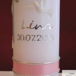 Taufkerze Kreuz, Schmetterling, Taube, Blumenranke, blau für Jungen oder rosa für Mädchen, personalisierbar