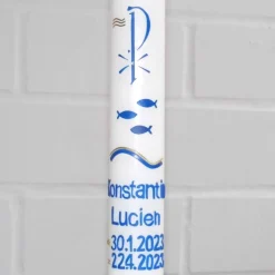 Taufkerze Pax, Fische und Wellen mit Schriftzug „Zur Taufe“, Taufkerze für Mädchen Jungen, personalisierbar