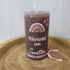 Taufkerze Rustikkerze Taupe mit Teelichteinsatz, verziert mit Regenbogen Herzen und christlichen Symbolen