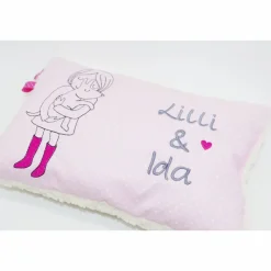 Taufkissen Kuschelkissen Kindergartenkissen Geburtsgeschenk Mädchen mit Hund