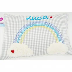 Taufkissen Regenbogen mit gesticktem Namen