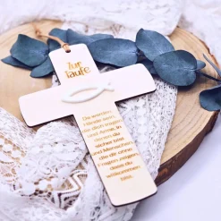 Taufkreuz | Kommunionkreuz | Holzkreuz mit Gravur | Geschenk Taufe | Konfirmation | Geschenk Kommunion | Geschenk für Mä