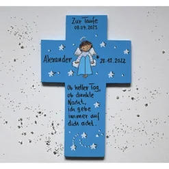 Taufkreuz personalisiert – Handbemaltes Holzkreuz mit Schutzengel & Spruch als Taufgeschenk für Jungen