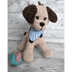 Theo – der treue gehäkelte Hund (Amigurumi)