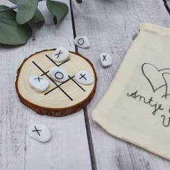 Tic Tac Toe handgemacht | Gastgeschenk Hochzeit oder Taufe | Tischspiel | Geburtstagsgeschenk