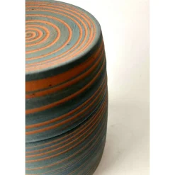 Tier Urne / Terracotta