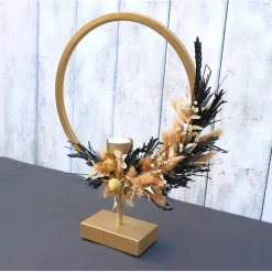 Tisch Gesteck Trockenblumendeko Ringgesteck Tischloop Kreisgesteck goldfarbig schwarz