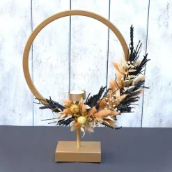 Tisch Gesteck Trockenblumendeko Ringgesteck Tischloop Kreisgesteck goldfarbig schwarz