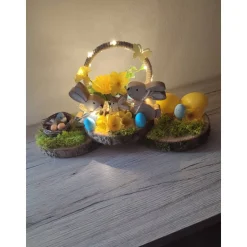 Tischdeko auf Baumscheibe Ostern Hasen m LED Beleuchtung 35x14x18cm