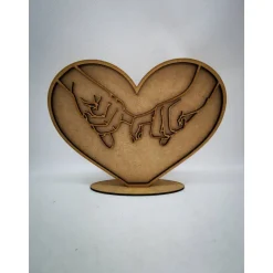 Tischdekoration Filigranes Herz aus MDF – personalisiert mit Lasergravur