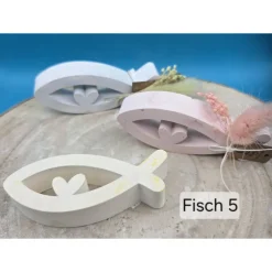 Tischdekoration Fische aus Raysin in Pastell – Stimmungsvolle Deko für kirchliche Feste