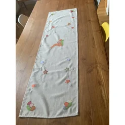 Tischläufer Tischdecke mit fröhlich-bunten Applikationen Ostern Frühling Osterhase Osterei Blumen Baumwolle 41 x136 cm