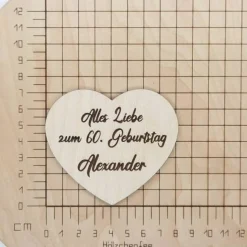 Tischstreu Holz 9tlg. Personalisiert Geburtstagszahl mit Namen Deko Herzen Basteln, Verzieren, Dekorieren DIY