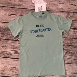 Tolles T-shirt gr.128/134 Einschulung * bye bye Kindergarten * in Mint