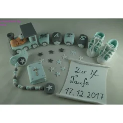 Tortenaufleger Fondant Zuckerfigur Geburt , Taufe Tortendeko