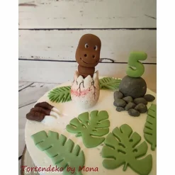 Tortendeko Dino aus den Ei  Urzeittier Tortenaufleger Fondantfigur Zuckerfigur