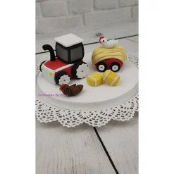 Tortendeko Tortentopper Tortenaufleger Zuckerfigur Traktor Bauernhof Hühner