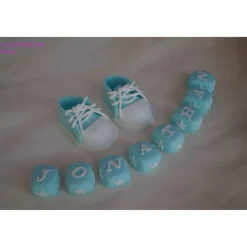 Tortendeko Tortentopper Tortenaufleger Fondant Zuckerfigur Geburt , Taufe