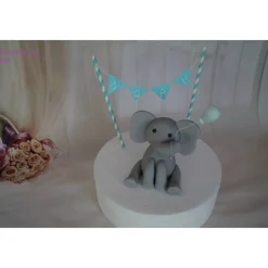 Tortendeko TortentopperTortenaufleger Fondant Zuckerfigur Geburt , Taufe