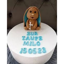 Tortendekoration Hase, Taufe, Fondant Figuren Taufe