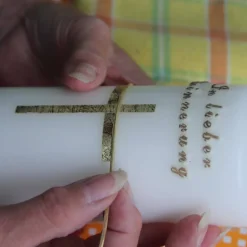 Trauerkerze/Gedenkkerze, klein in elfenbein „In lieber Erinnerung“, gold/schwarz, Echtwachsbeschriftung, Trauerkerze