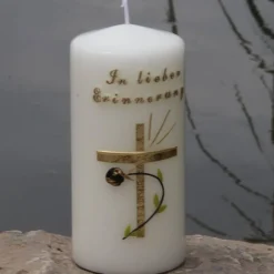 Trauerkerze/Gedenkkerze, klein in elfenbein „In lieber Erinnerung“, gold/schwarz, Echtwachsbeschriftung, Trauerkerze