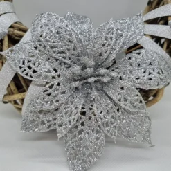 Türkranz aus Reisig für Weihnachten und Advent in Silber, 25 cm Durchmesser