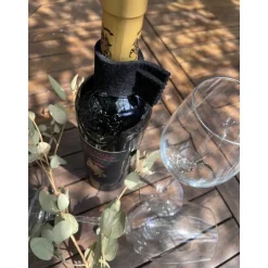 Tropfenfänger aus Wollfilz für Weinflaschen – Farbwahl & Geschenkidee