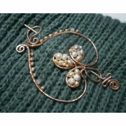 Tuchnadel celtic knot Herz 90 x 100 Millimeter mit Süßwasserperlen rosa Aluminium Farbe rosegold Muttertagsgeschenk