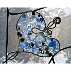 Tuchnadel Herz mit Mix in blau 90 x 85 Millimeter gehämmert handgemacht silbergrau Aluminium Muttertag