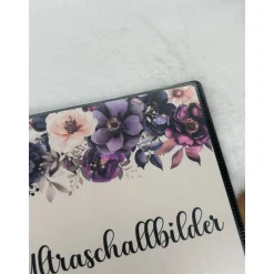 Ultraschallbilder Mappe lila Blumen – Personalisiertes Ultraschallalbum als Geschenk zur Schwangerschaft
