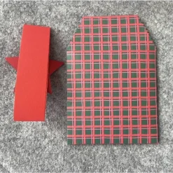 Umschlag mit Banderole für Gutschein, Geldgeschenk, mit Tannenbaum