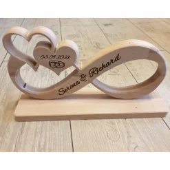 Unendlichkeitszeichen/Endlosschleife/Infinity Unikat aus Buchenholz personalisiertes Geschenk zur Hochzeit