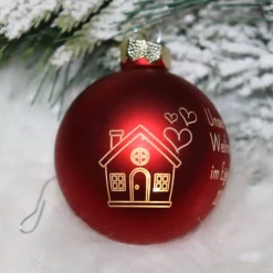 Unser erstes Weihnachten im Eigenheim - Personalisierte Weihnachtskugel mit Lasergravur