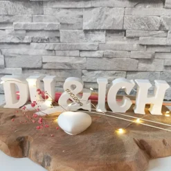 Valentinstag Geschenke Paare – Romantische Raysin Buchstaben als Geschenkidee