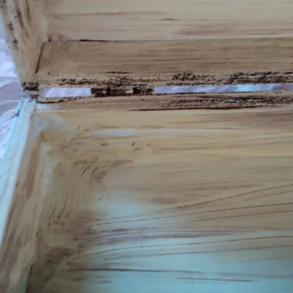 Valentinstag-romantische Schatulle aus Holz im Vintagestyle