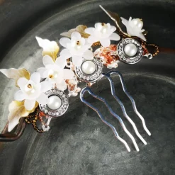 verzierter Haarkamm, silber-weiss, Brautschmuck, festlich