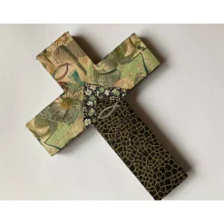 Verziertes Holzkreuz als Geschenk für Geburt, Taufe, Kommunion oder Konfirmation, Verziertes Holzkreuz