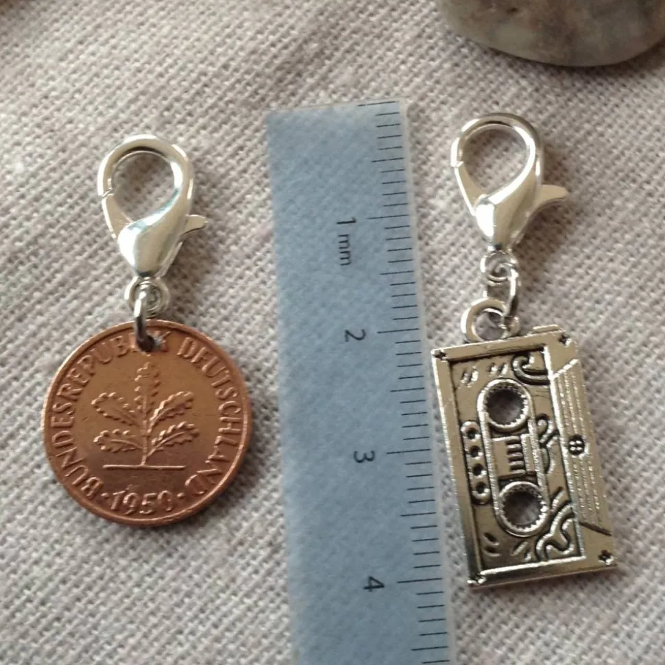 Vintage Geschenkset / Anhängerset mit Pfennig & Kassette