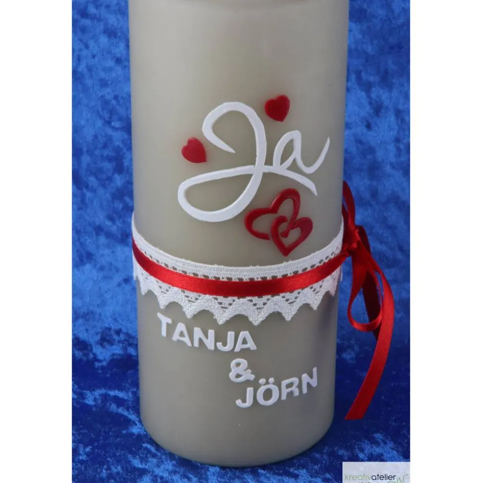 Vintage Hochzeitskerze taupe mit Schriftzug "Ja", Doppelherz und Klöppelspitze, personalisierbar, elegante Hochzeitsdeko